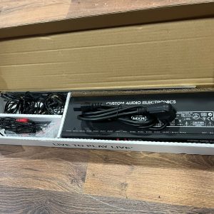 Alimentatore Marca Custom Audio modello MC403 Usato