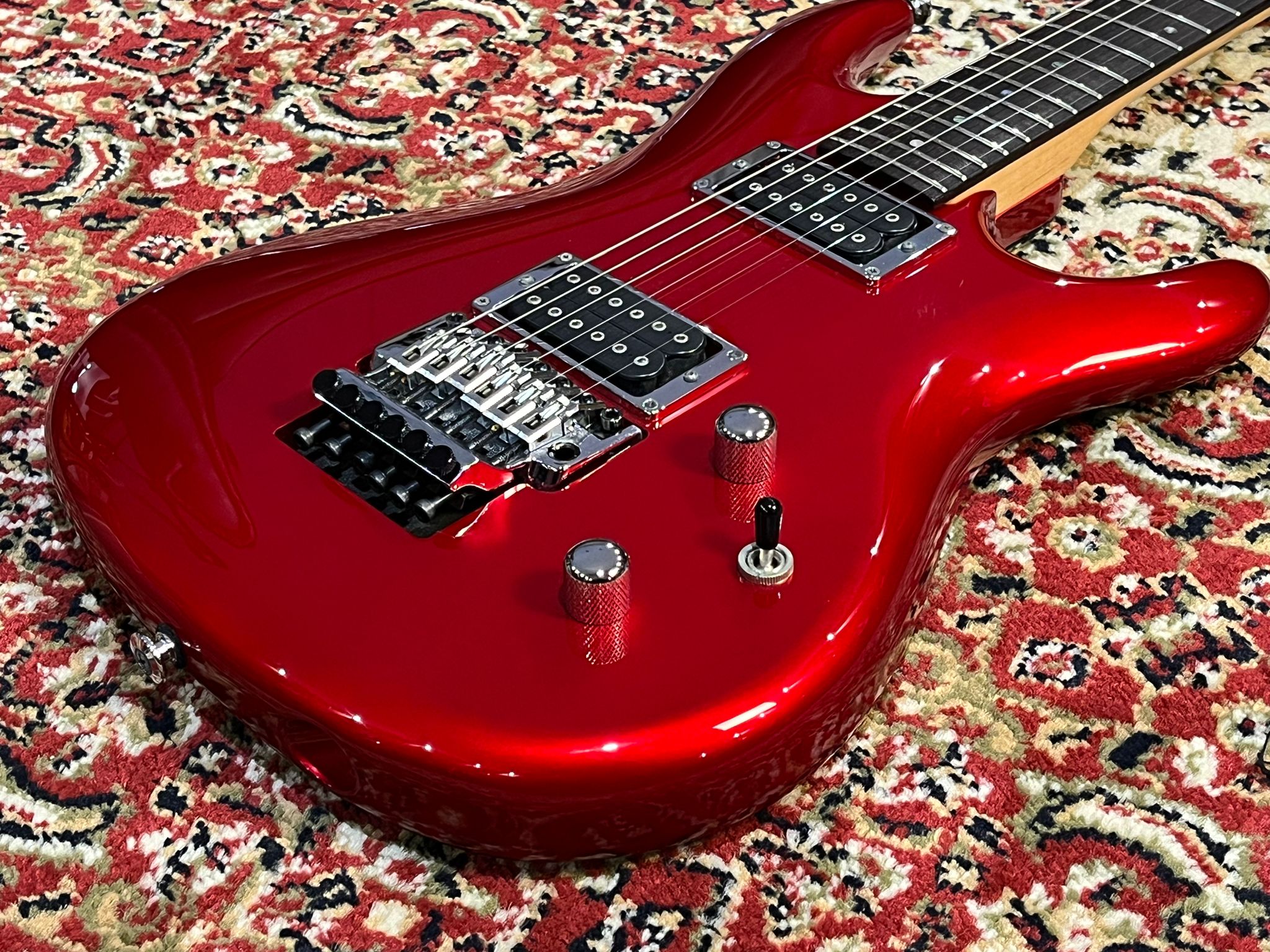 Chitarra elettrica Marca Ibanez Modello JS 1200 ca Condizioni usato 9,5/10 - immagine 4