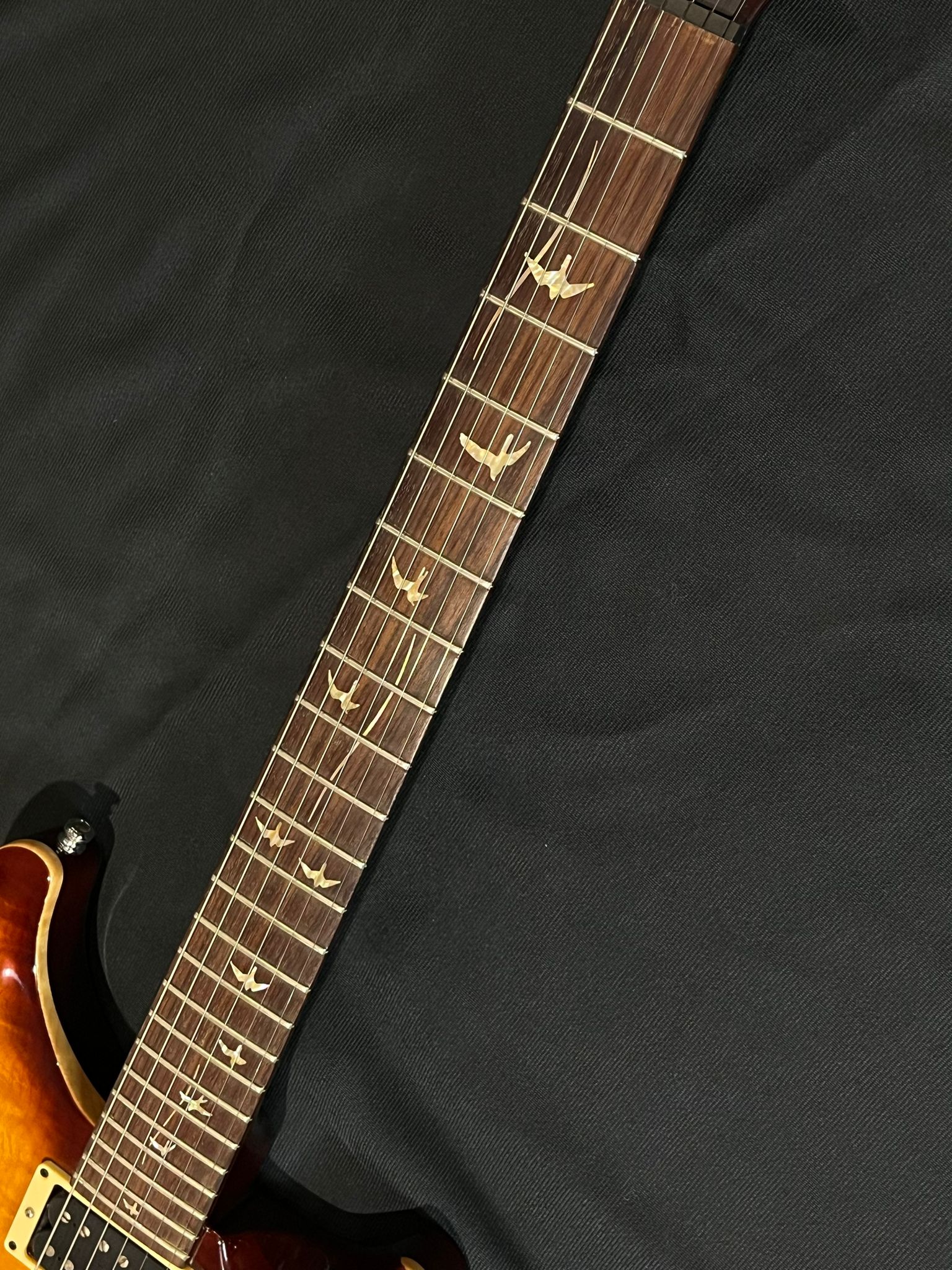 Chitarra elettrica Marca Paul red Smith Modello Custom 24 20th Anniversary Artist Pack usato - immagine 7